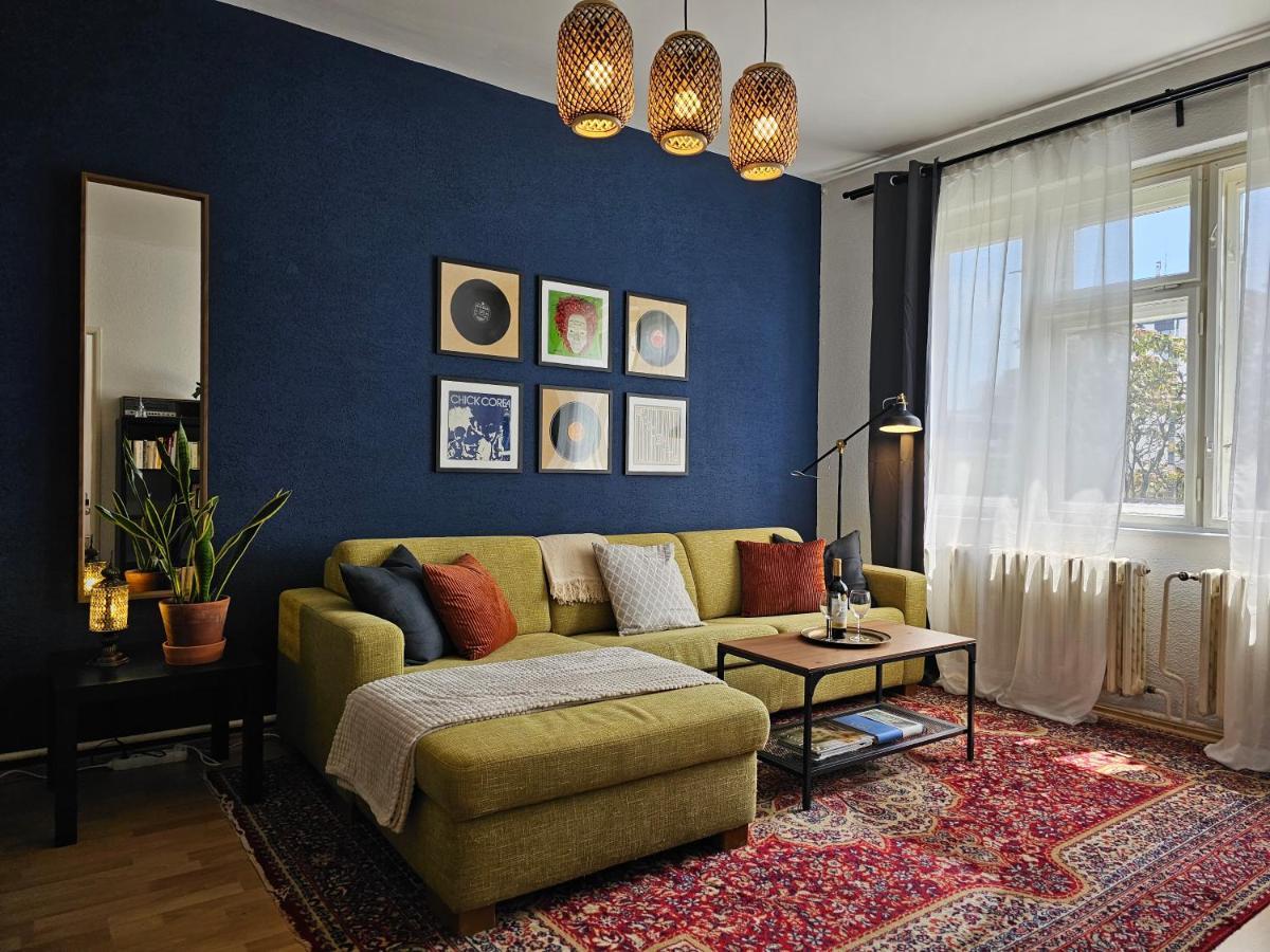 Stone Square Apartment Братислава Екстер'єр фото